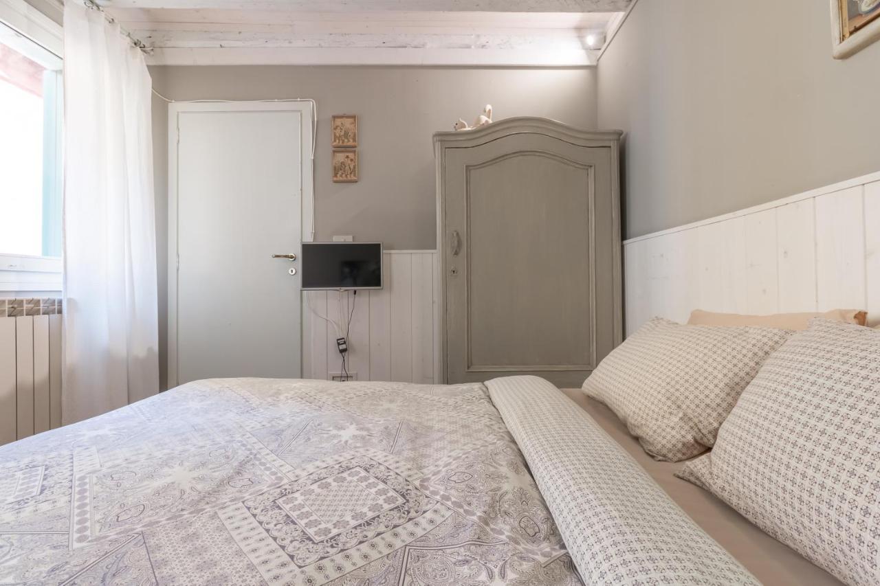 Ca Falier Piccolo - Little Sweet Studio In 10-12 Minutes From Bus&Train Station Apartman Velence Kültér fotó